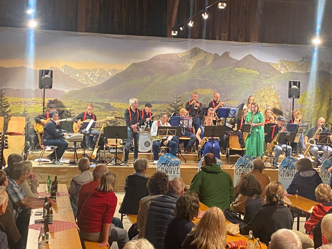 Bigband Alpengroove im Hefterstadel